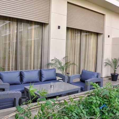 Royal Deluxe Gold - Marrakech, Luxe Pool View Apartment Marrakesh Bagian luar foto